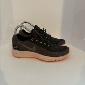 Nike winflow 5 size 7
